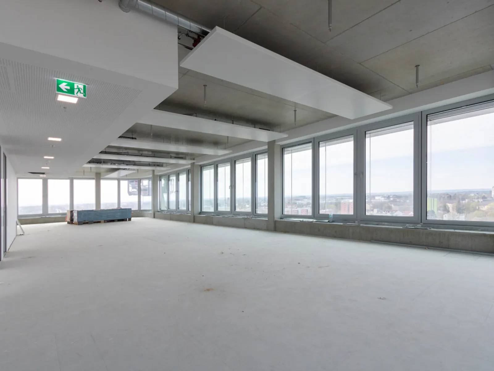 Neubau-Büroflächen im Donau Tower - Bild 12