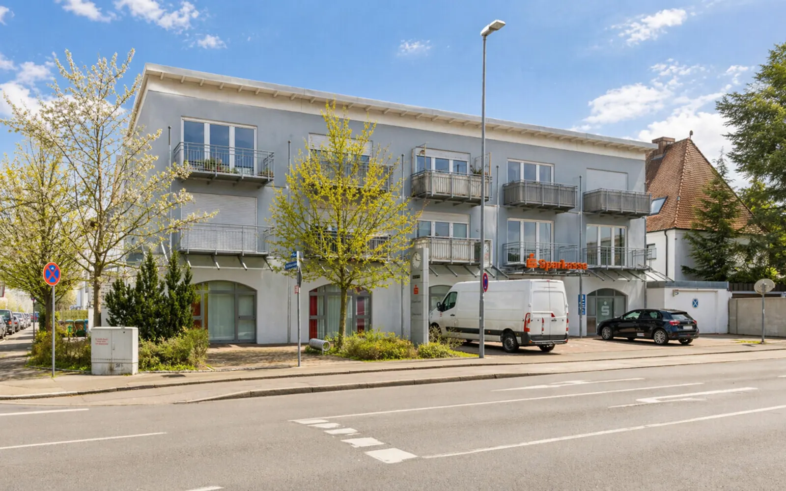 Ladenfläche mit Büroeinheit in frequentierter Lage unweit der Innenstadt - Bild 1
